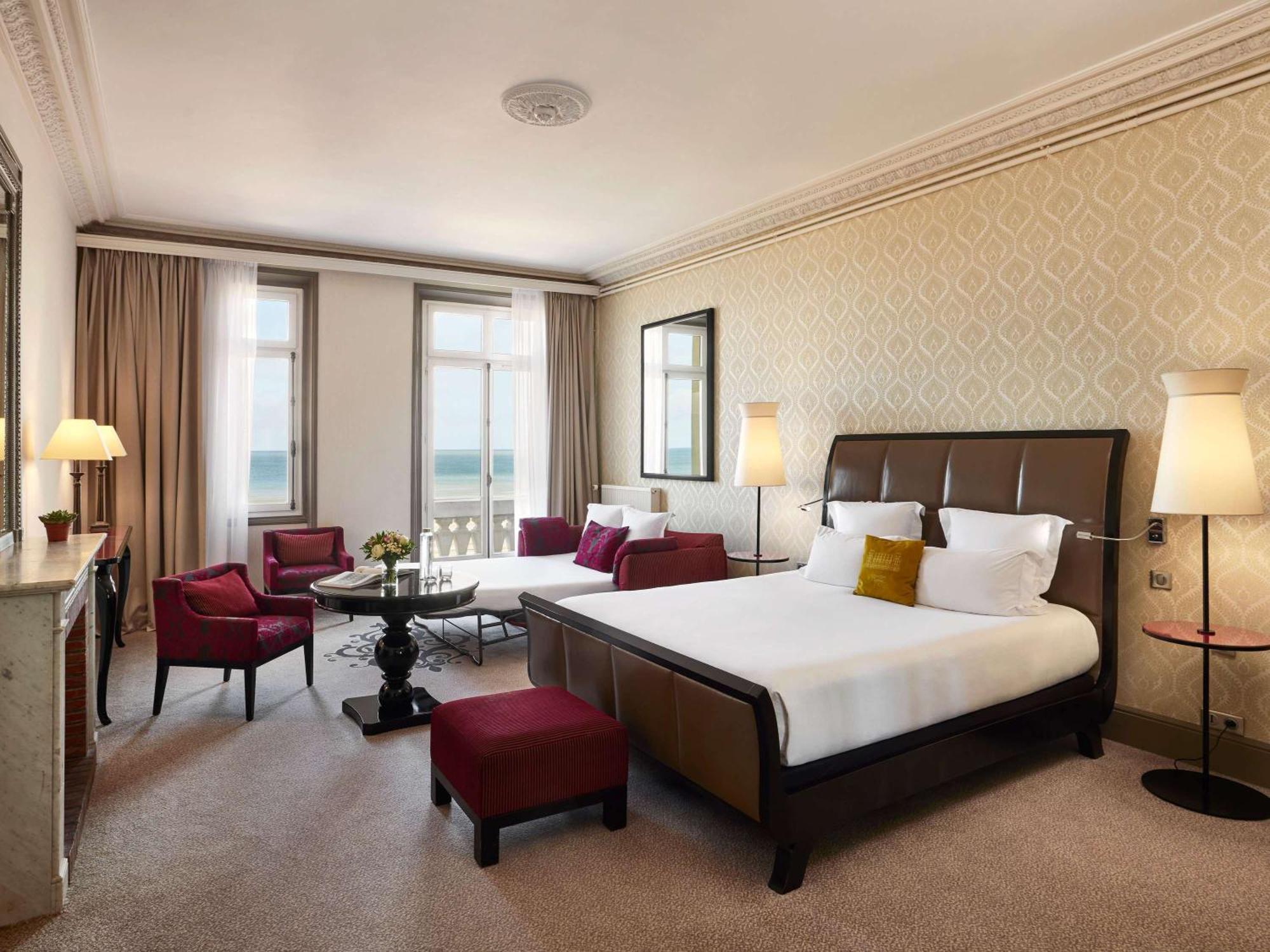 Le Grand Hotel De Cabourg - Mgallery Collection Екстериор снимка